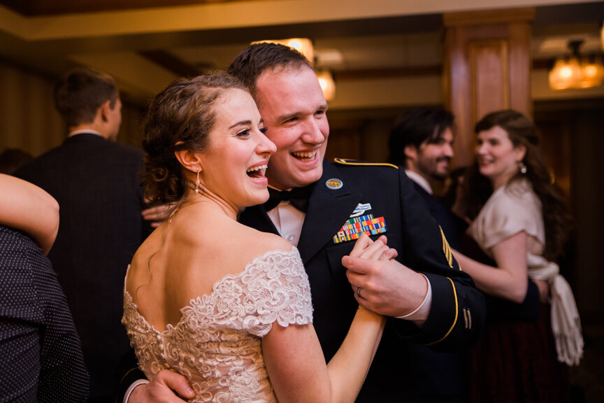 spokanewinterweddingbeaconhill (9)