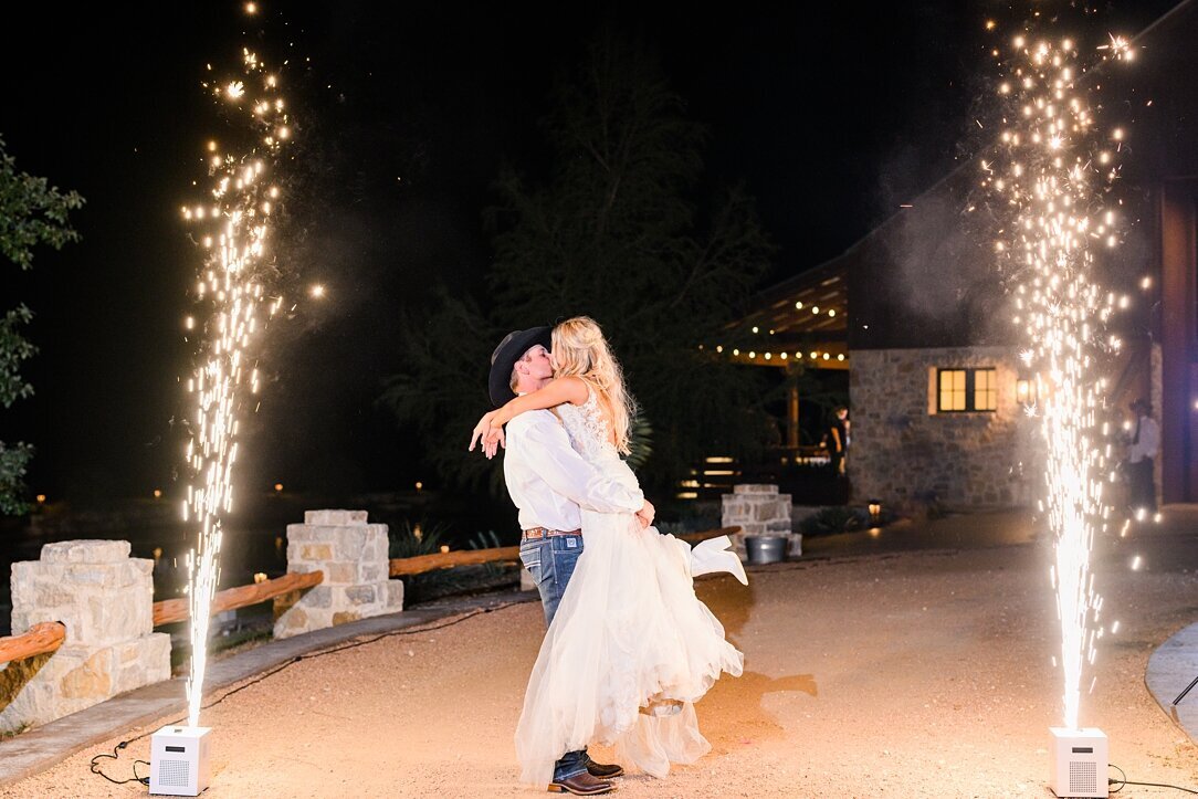 Hidden River Ranch Wedding Photographer-196