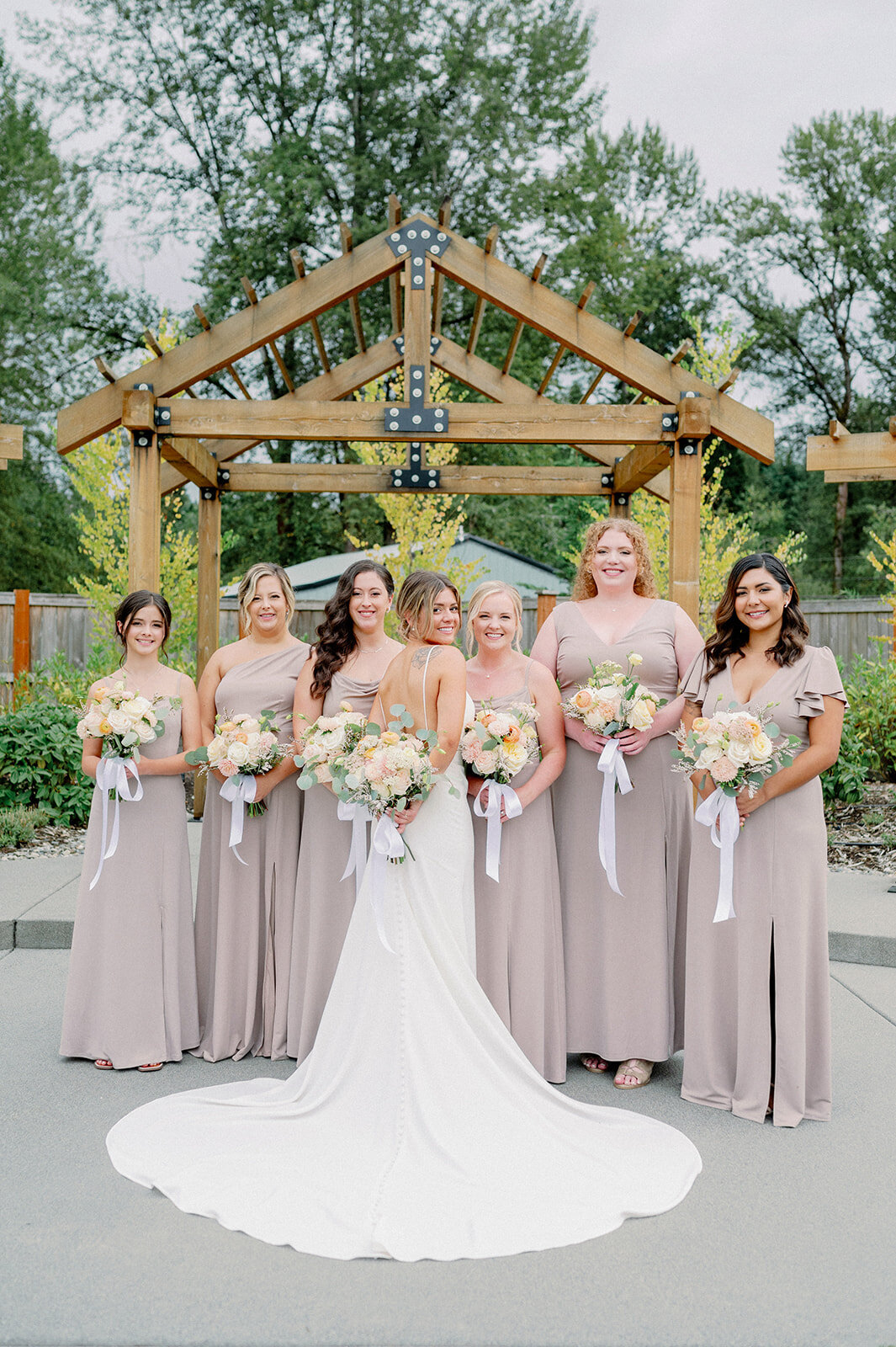 Seattle-Luxury-Film-and-Digital-Wedding-Photographer-634