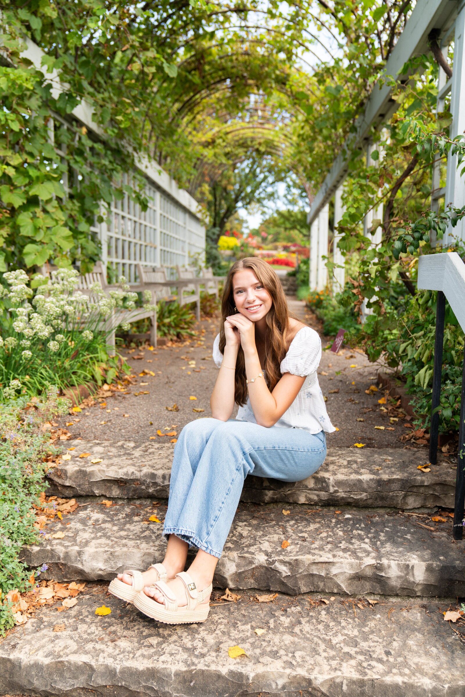 casual senior picture outfit ideas