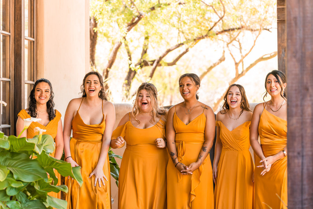 outdoor-wedding-Tucson-marigold-Christy-Hunter-Photography_005