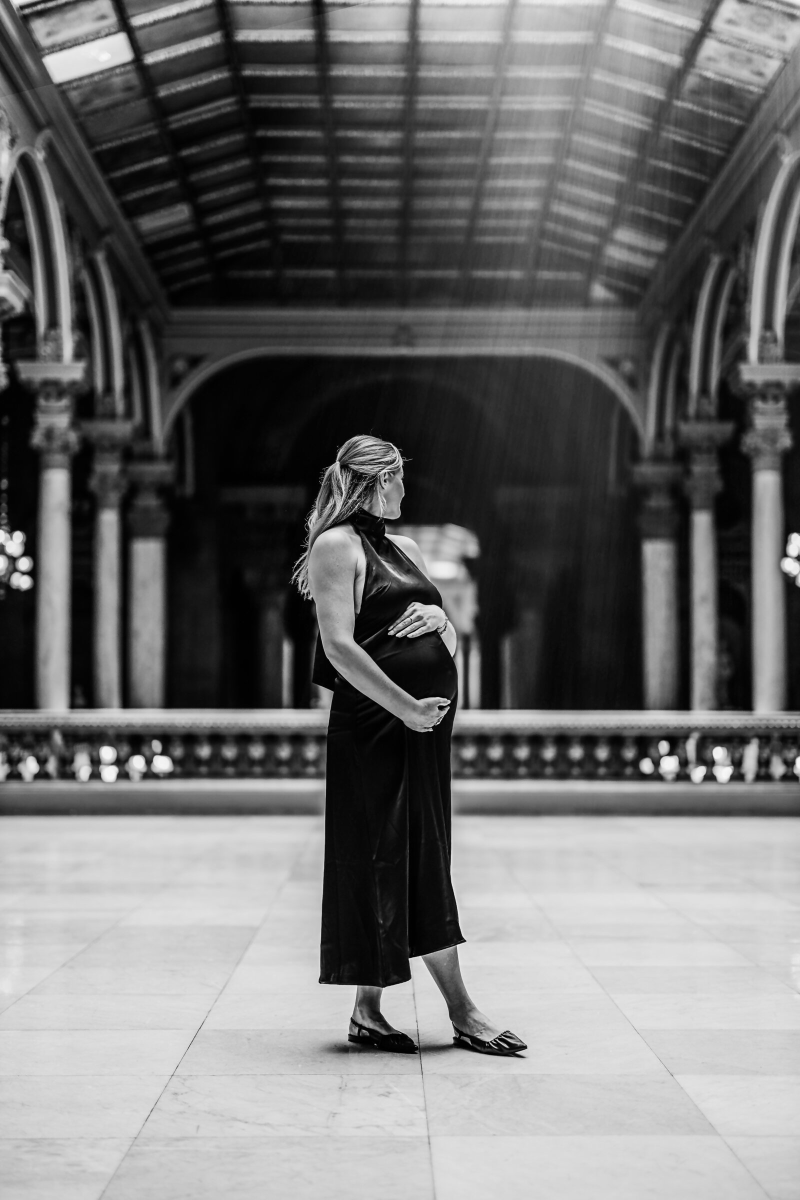 Alessandra-Legacy-Portraits-Maternity-indianapolis-statehouse-photography-carmel-fine-art-dress-baby-shower-11