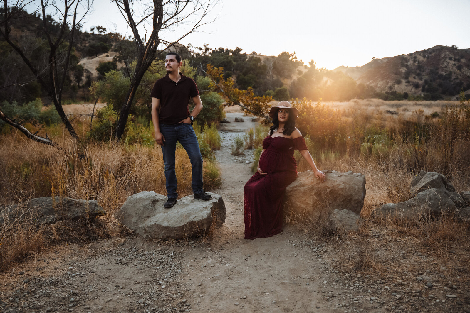 rustic-couples-maternity-portrait-malibu-creek-california-5