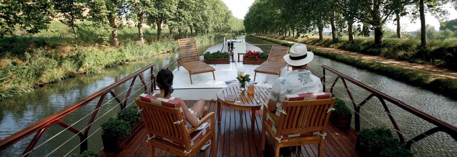 Europe-France-Afloat-In-France-Barge-MH