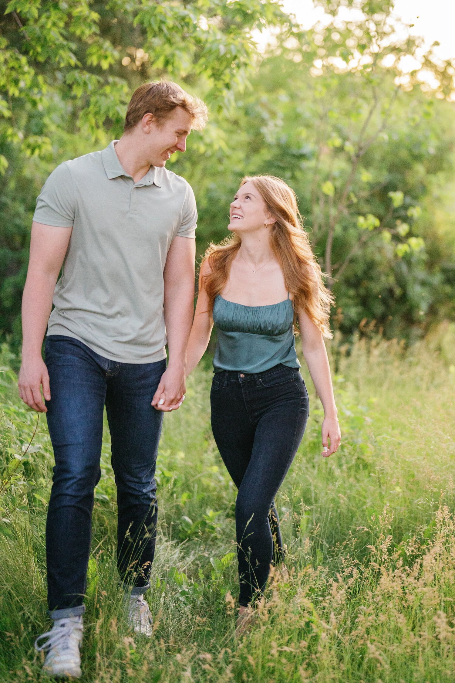 Brambleandvine-hulls-gulch-engagement-Lily-16