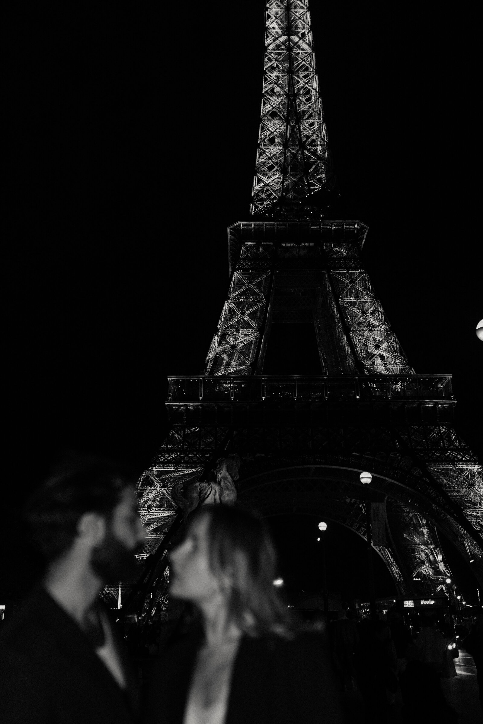 pariscouplephotoshoot