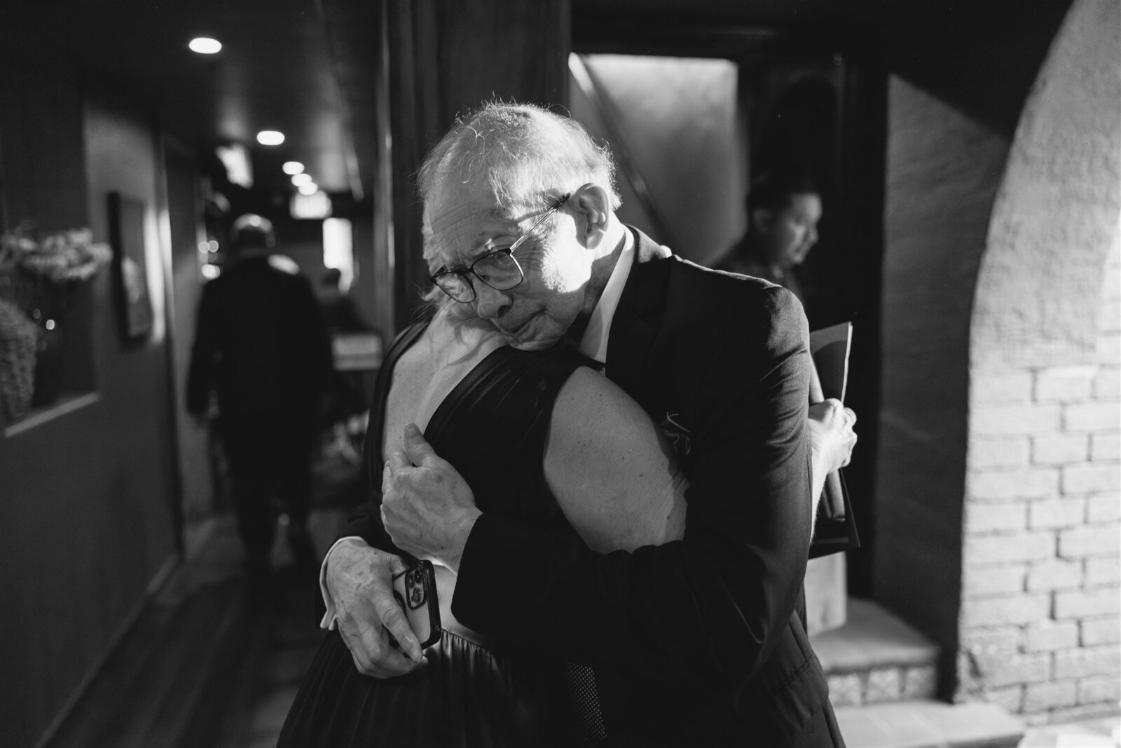 los-angeles-republique-restaurant-wedding-hanna-walkowaik-photography-1209