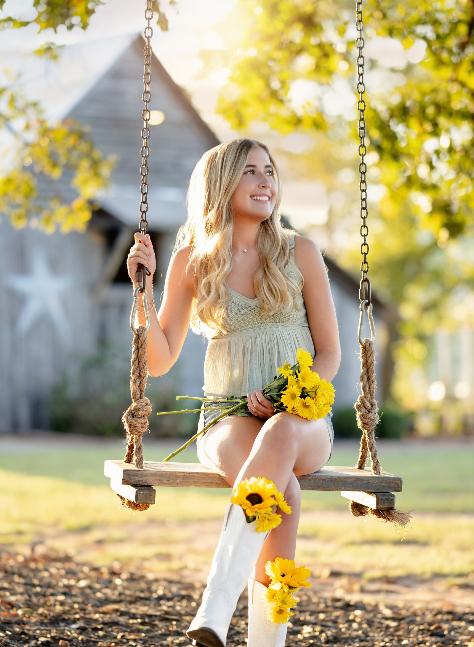  	senior graduation photographers near me