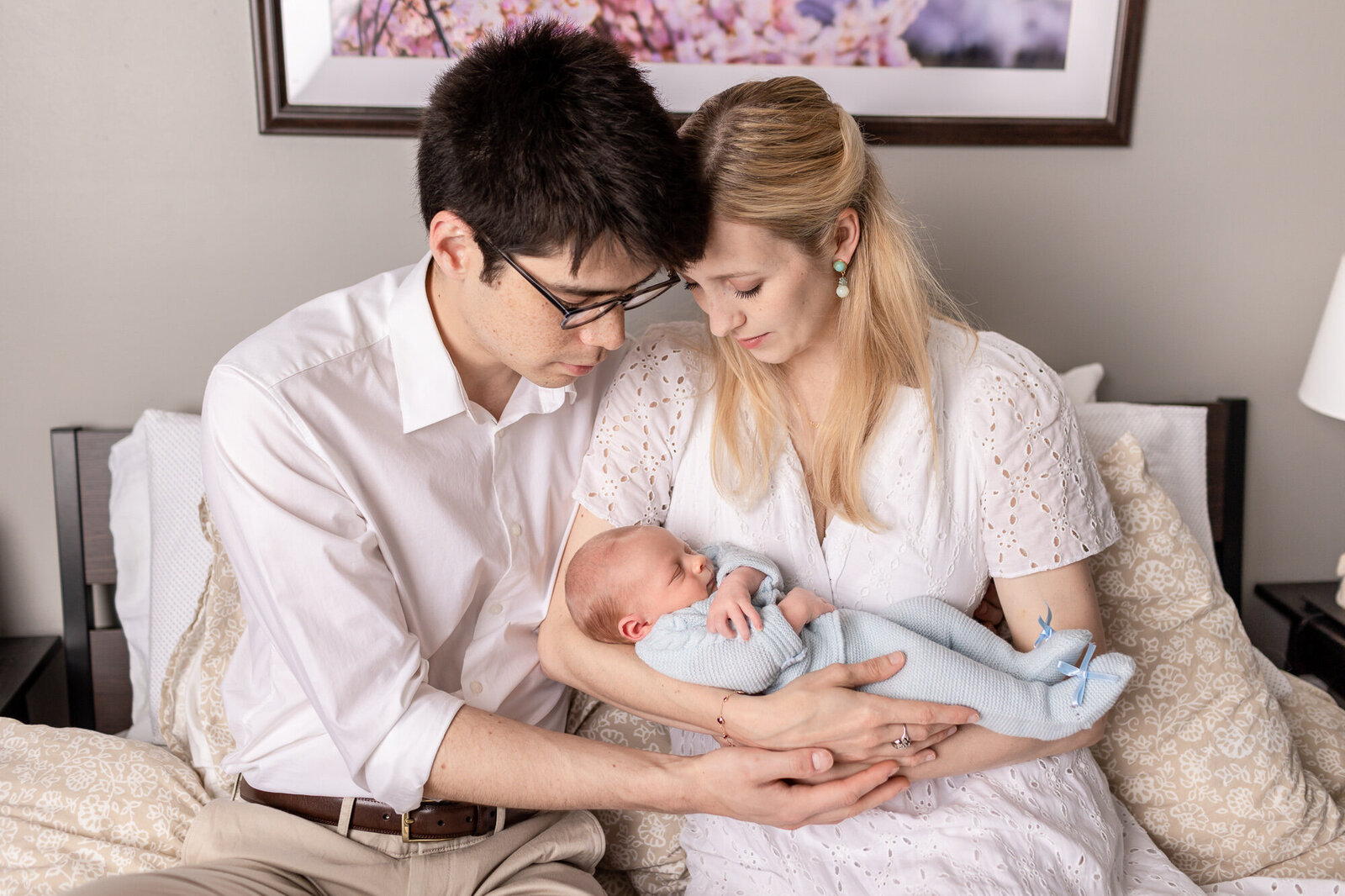 In-home-newborn-portrait-lifestyle-photography-Lexington-KY-photographer-5