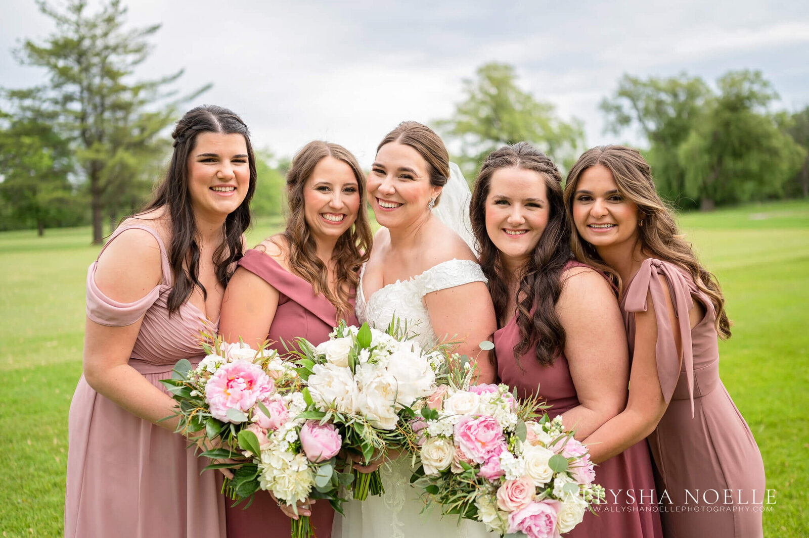 Wedding-at-River-Club-of-Mequon-184