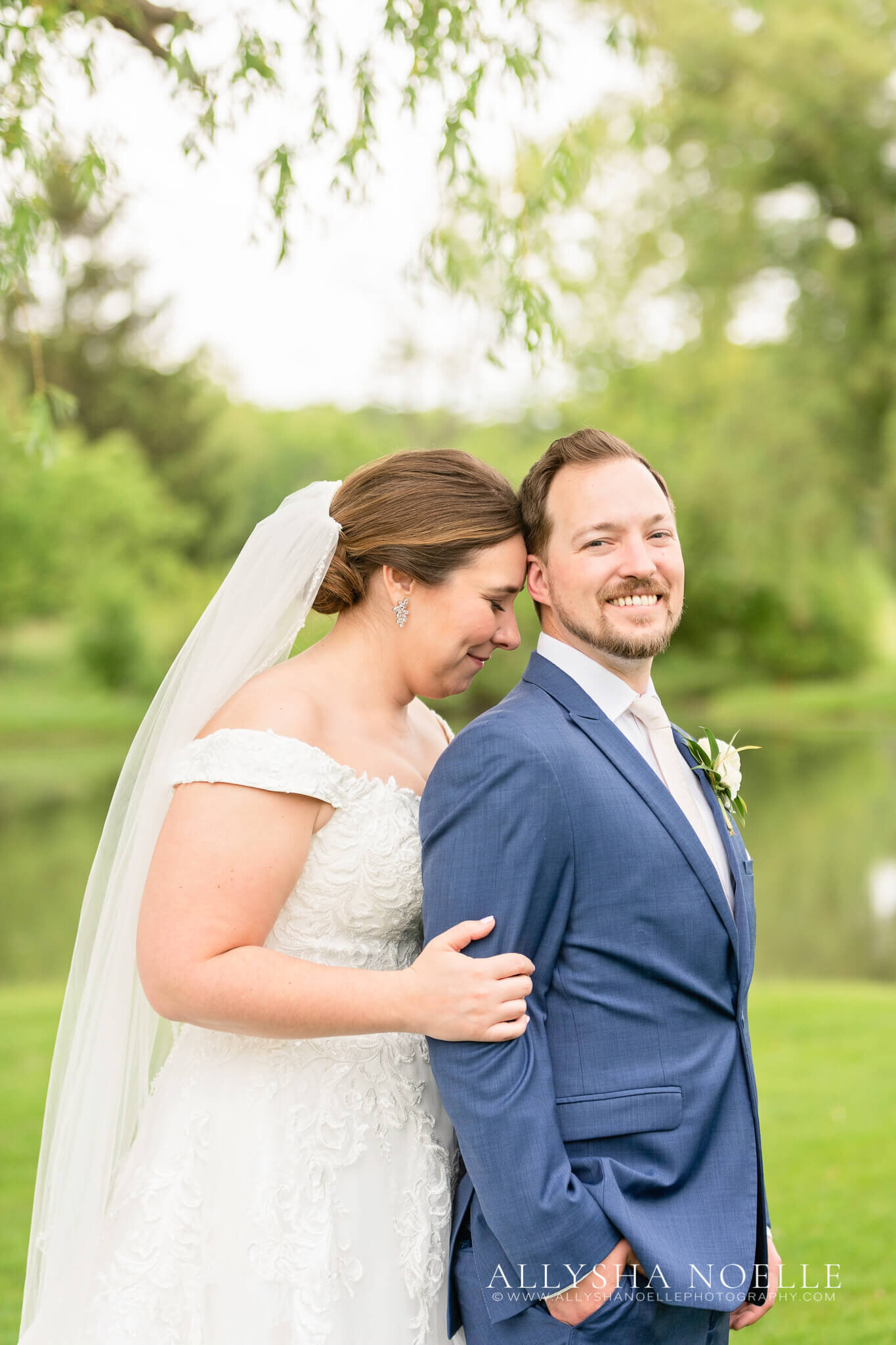 Wedding-at-River-Club-of-Mequon-450