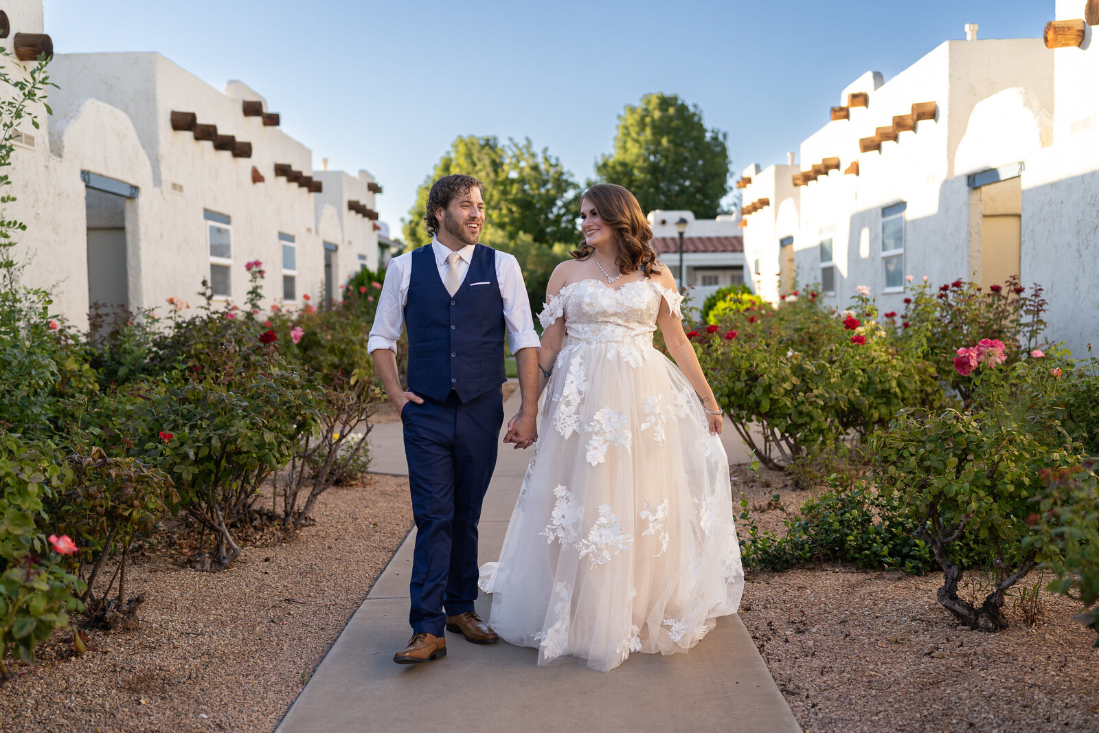 zion-sand-hollow-utah-elopement-32