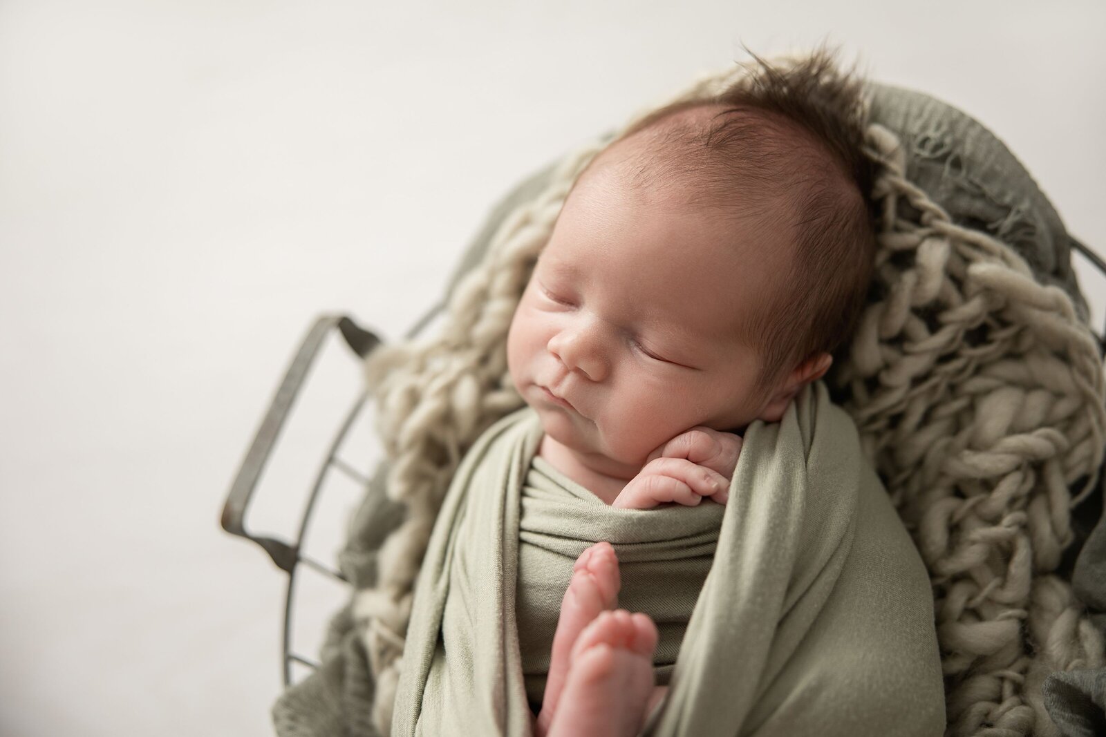 nj-newborn-photographer-studio-2023_0022