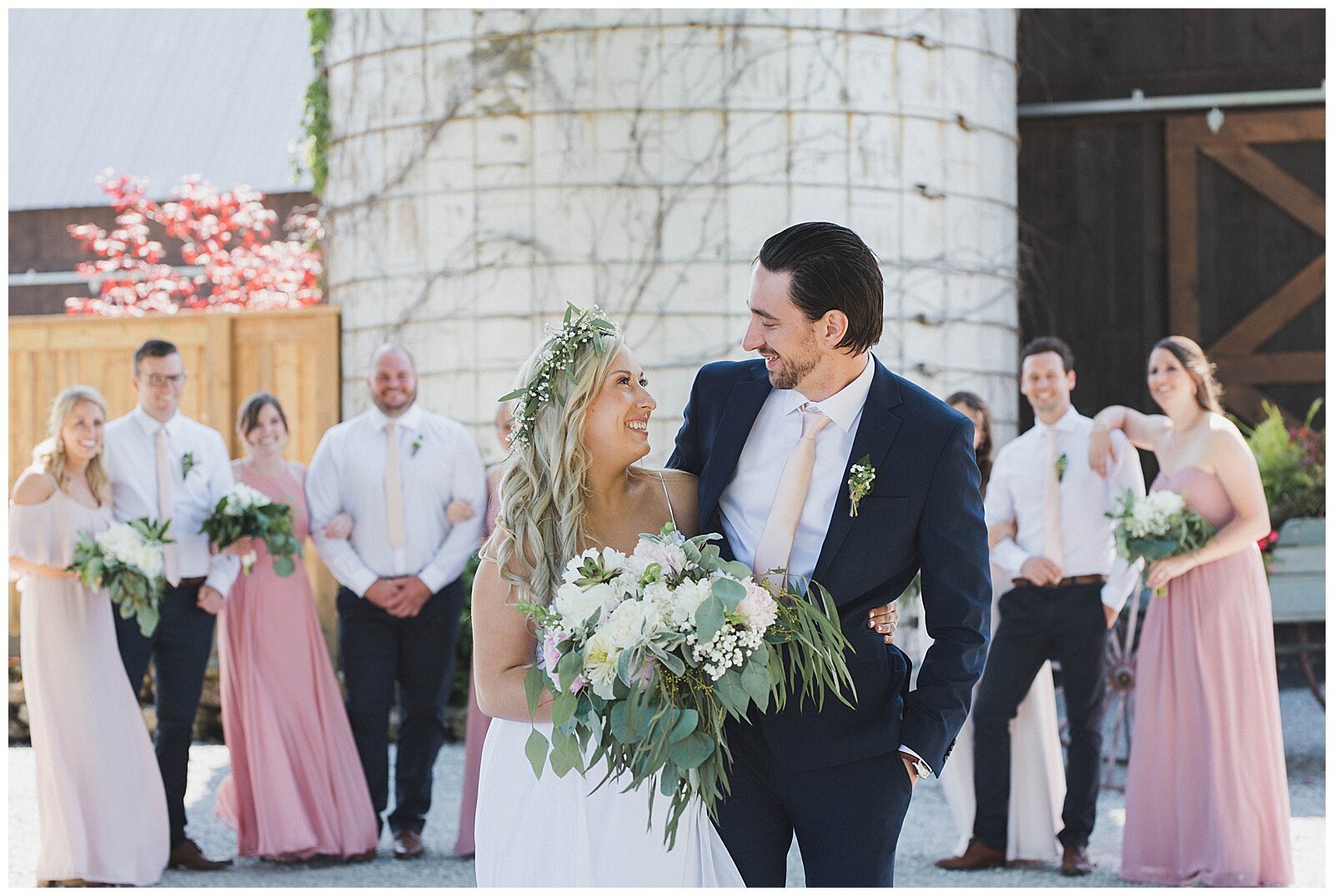 LoverlyWeddings_0101