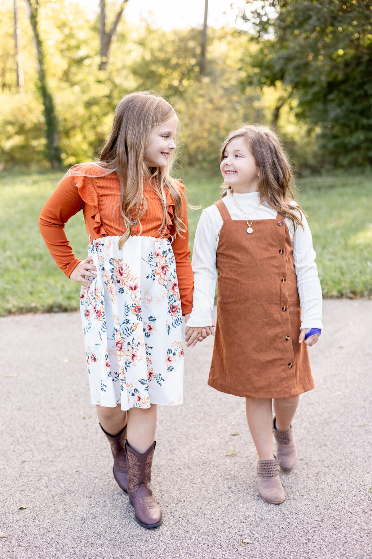 Family-outdoor-golden-hour-photography-session-Lexington-KY-photographer-2