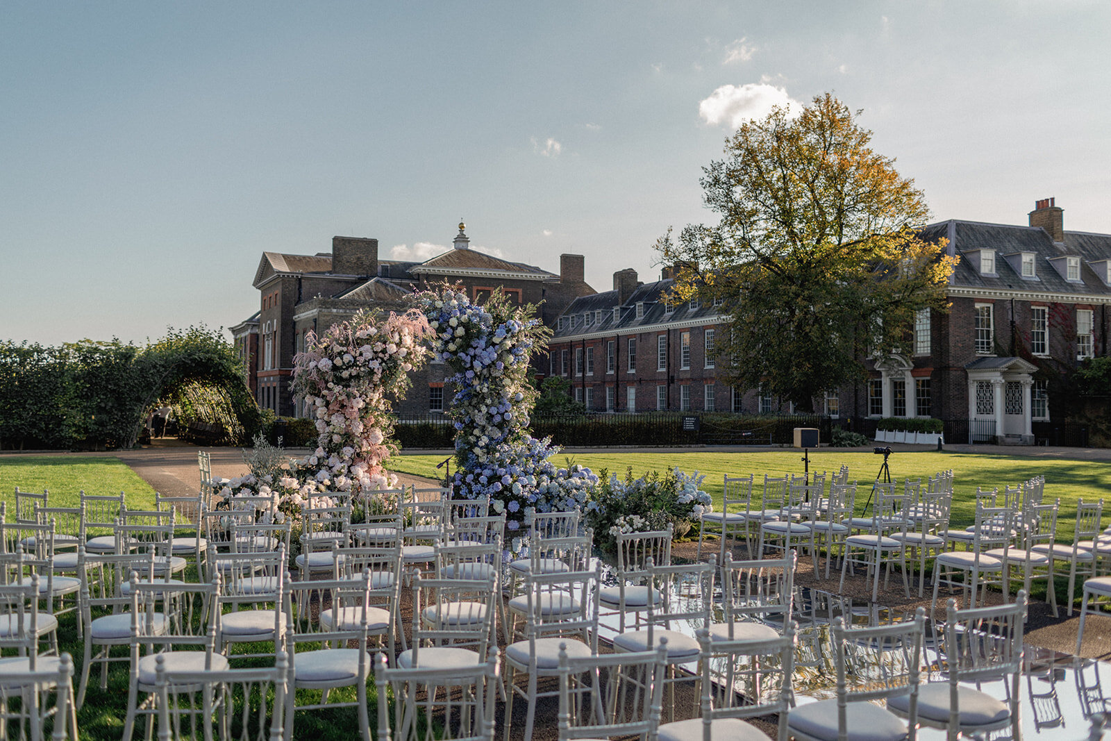 MJV-Kensington-Palace-Orangery-Wedding-051024-Highlights-Philippa-Sian-Photography