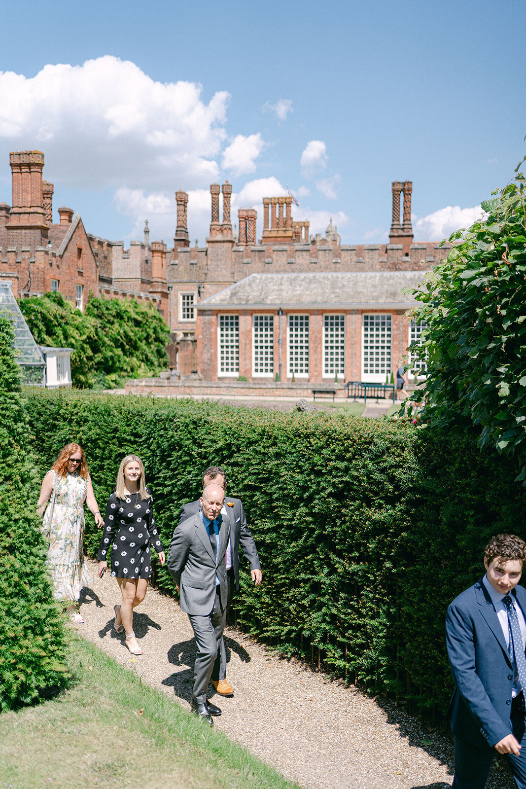 leanne-james-wedding-pre-ceremony-philippa-sian-photography-23