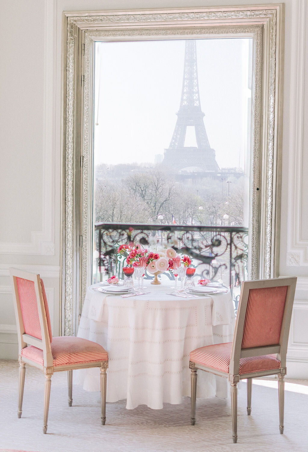 wedding-floral-decoration-intimate-dinner