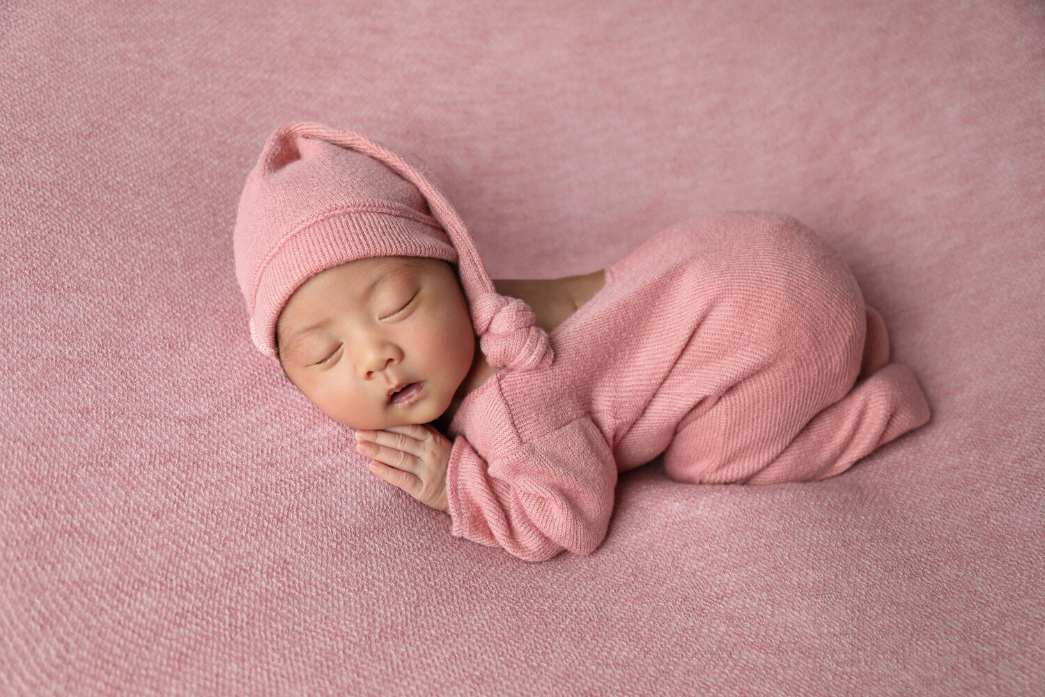 Sacramento-Maternity-and-Newborn-Photographer-4