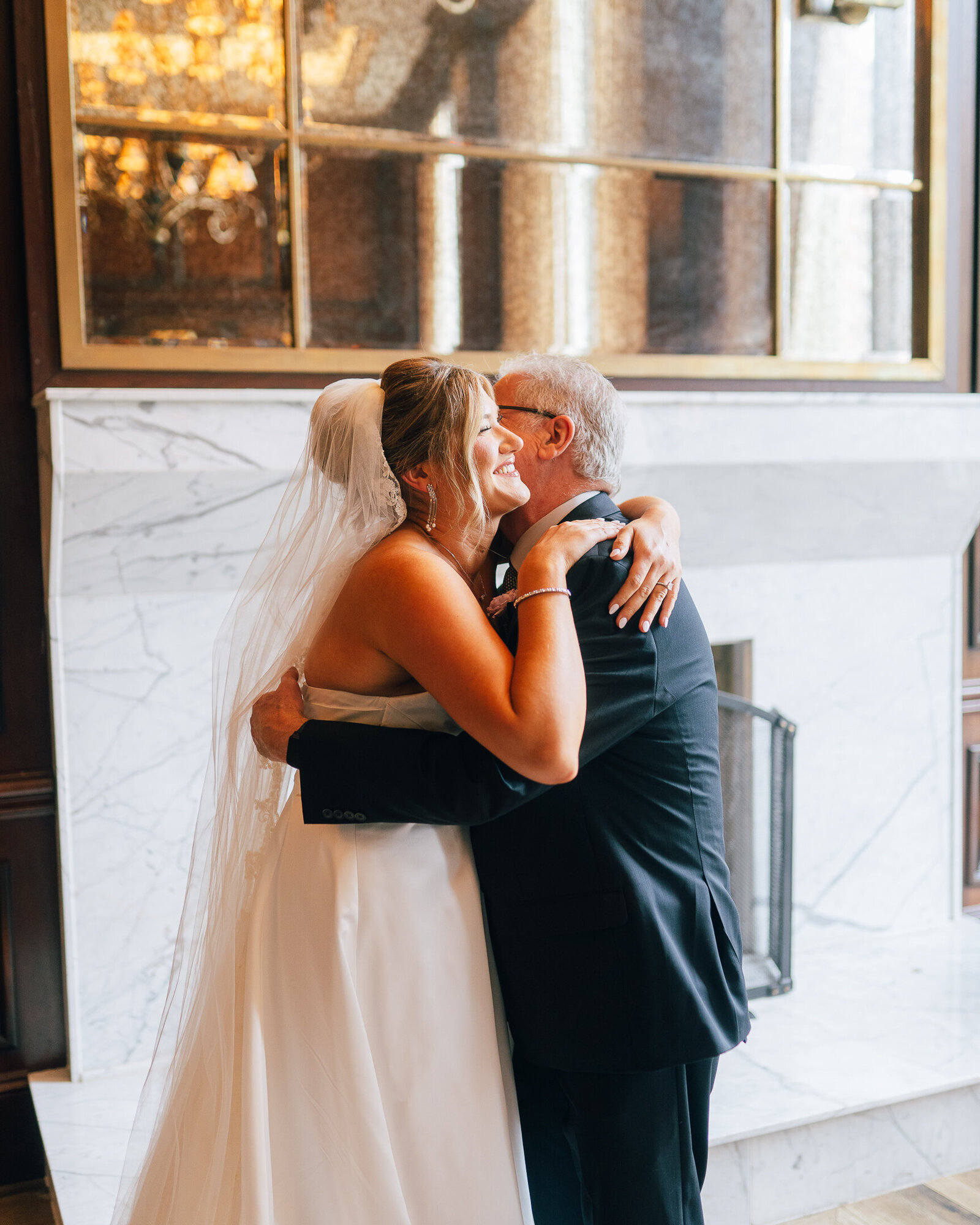 Corby Intercontinental Hotel Kansas City Wedding Plaza-68