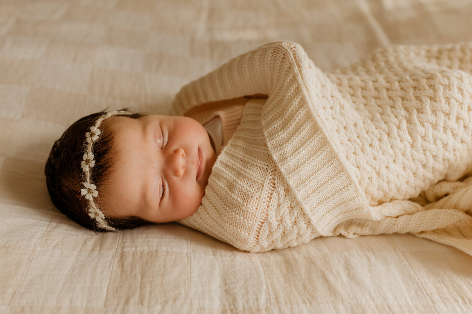 in-home-newborn-story-hawkesbury-family-photography