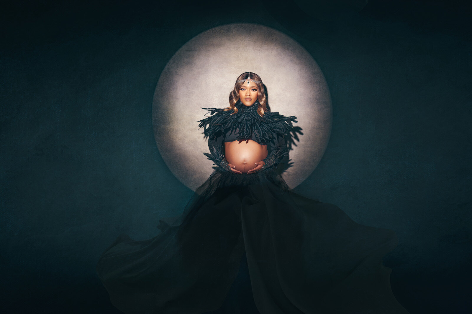 Fine Art Maternity Portrait in Ethereal Setting, Minneapolis Location-14