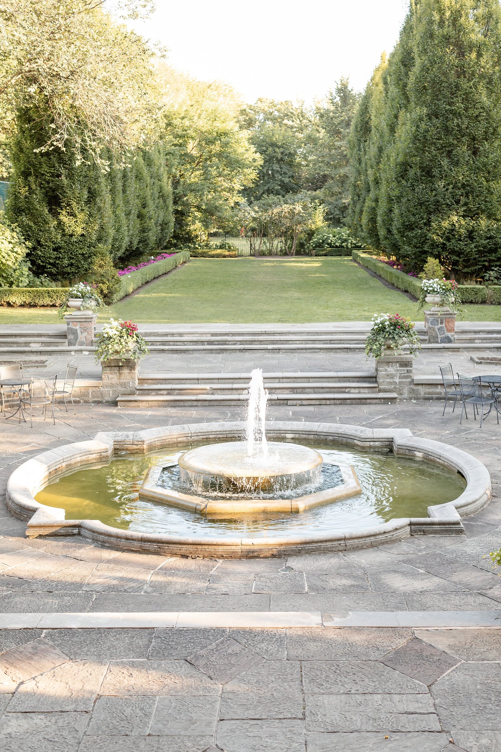 Modern Classic Garden Graydon Hall Wedding | Dylan & Sandra Photography - 0010