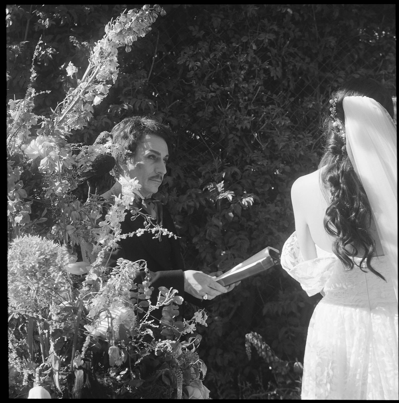 Gothic-Disco-Floral-Wedding10