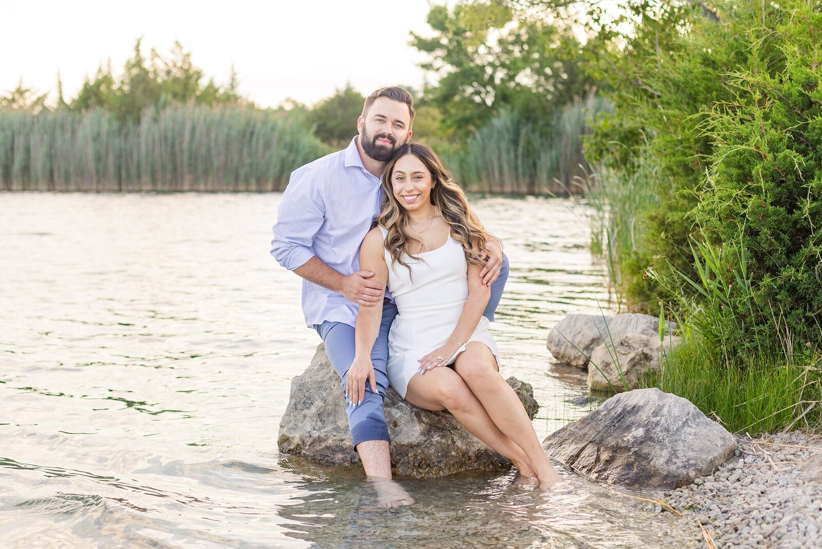 bartram-ohio-lake-engagement-session-1
