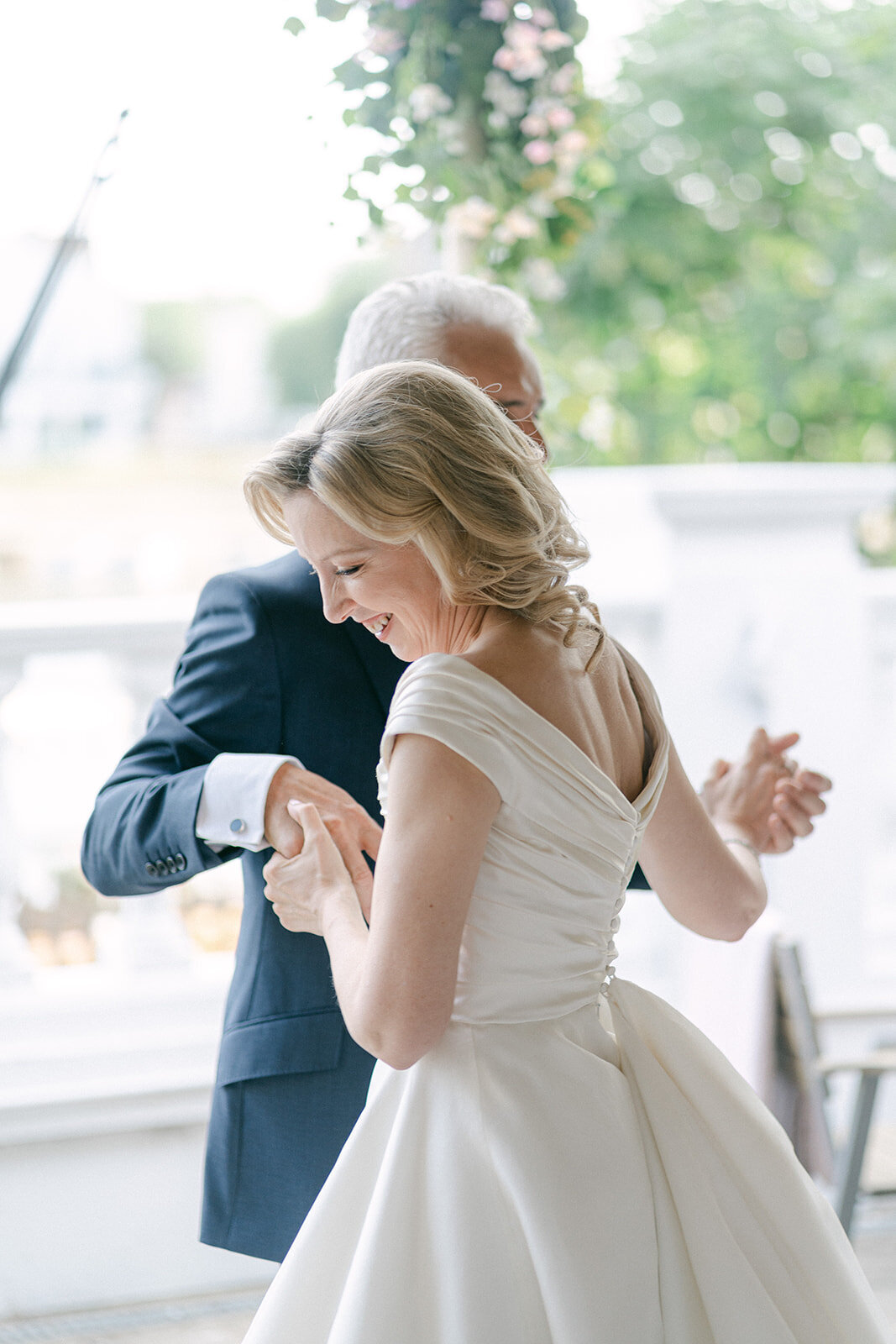 leanne-james-wedding-evening-philippa-sian-photography-13