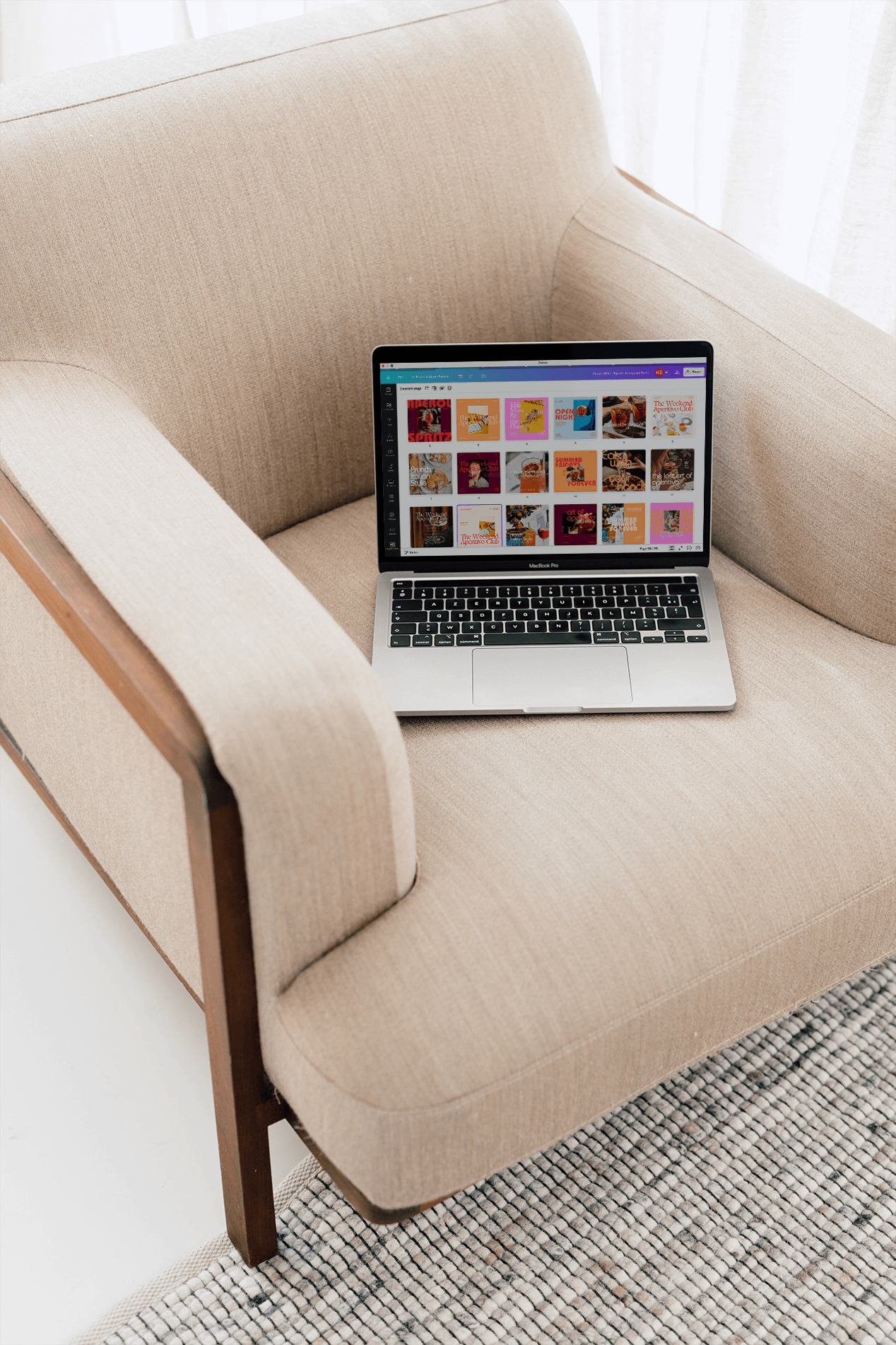 Laptop Canva Mock