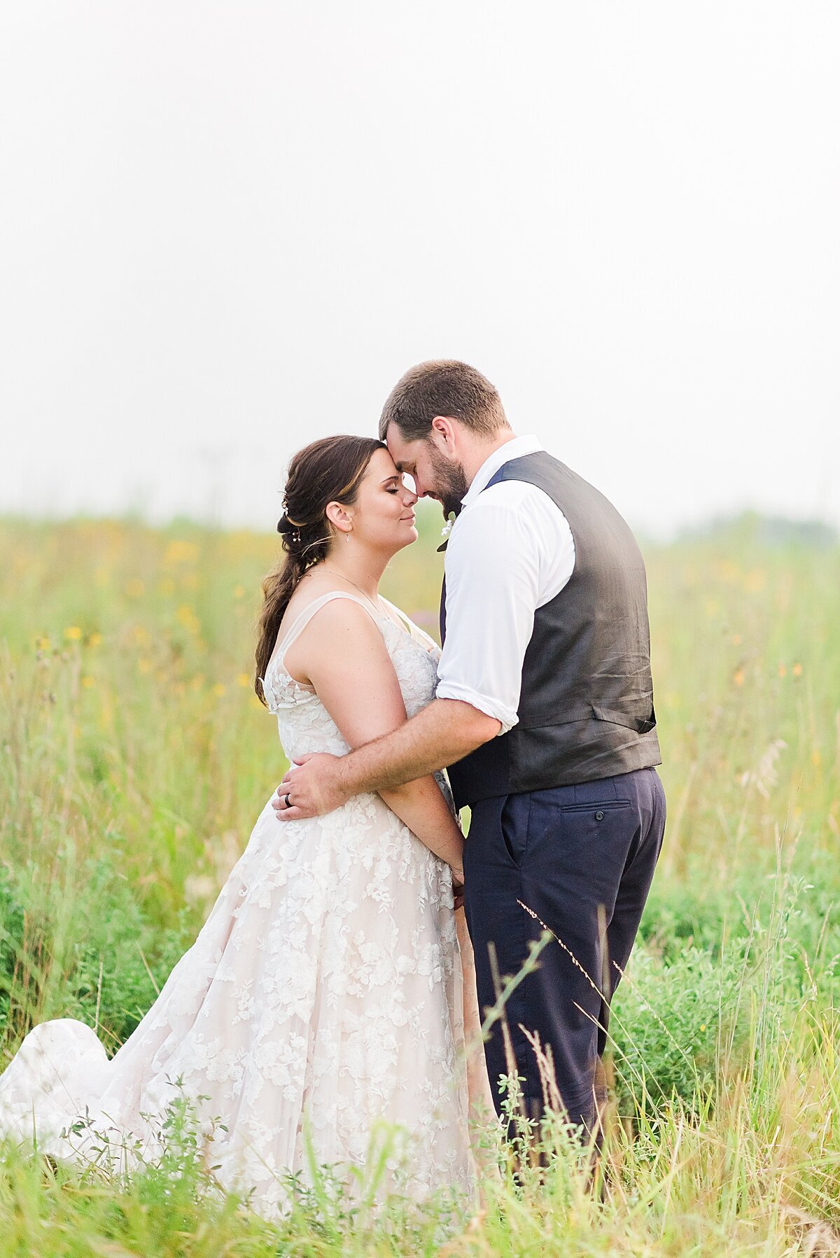 Navy & Rose Summer Backyard Wedding | Danvers, IL_0085
