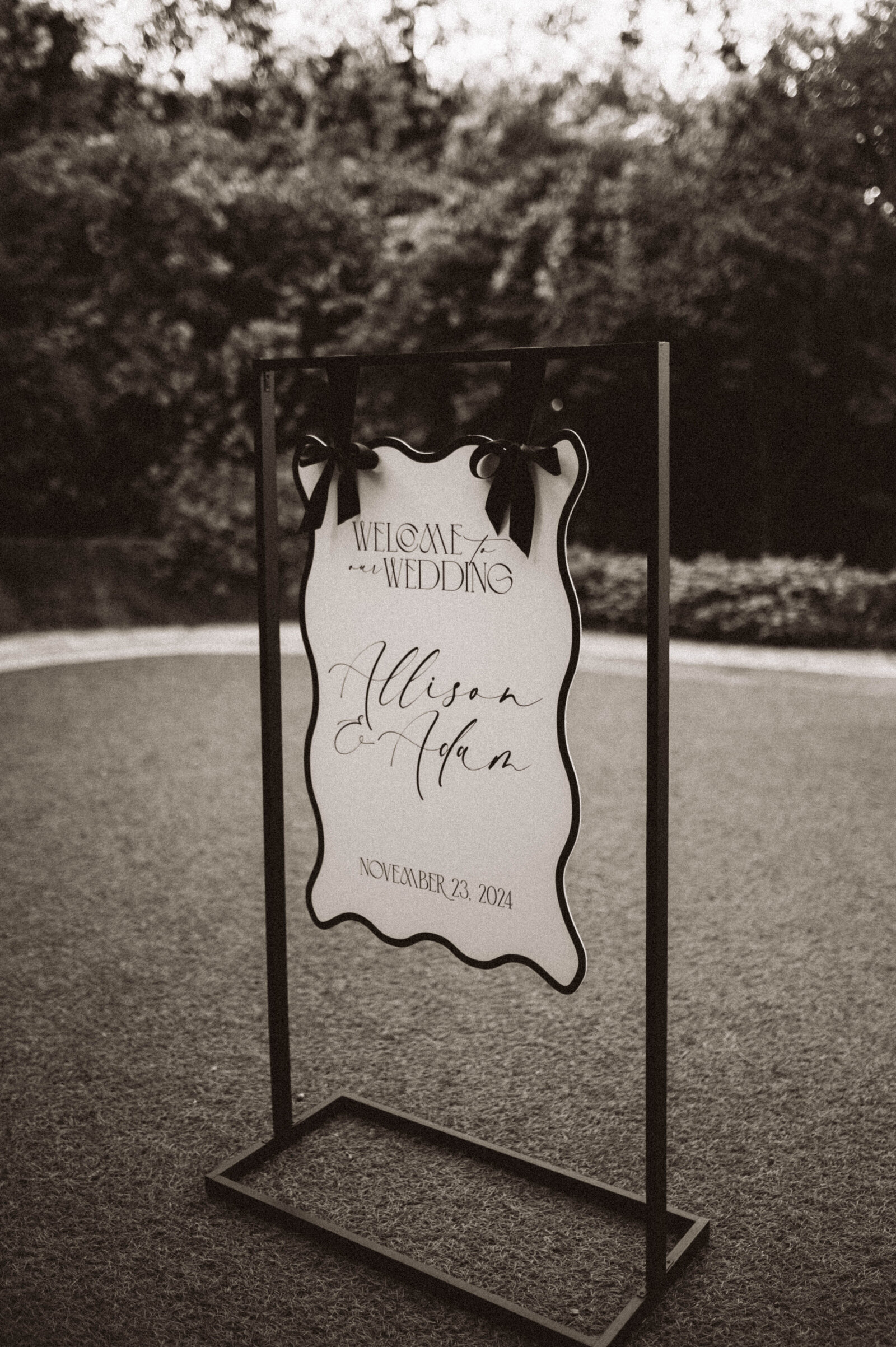 TheWolfesWeddingPreviews-82