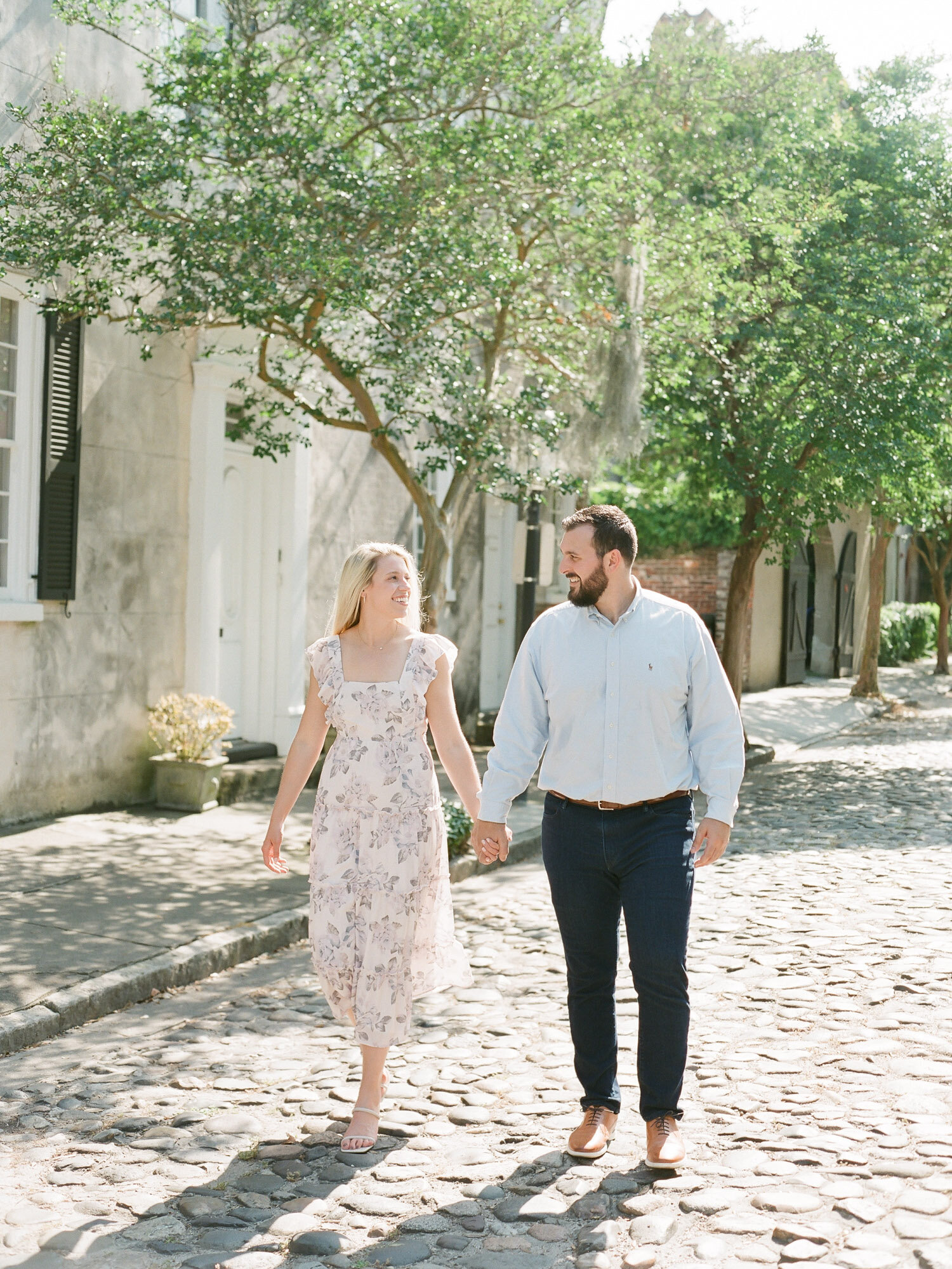 Downtown-Charleston-Engagement-59