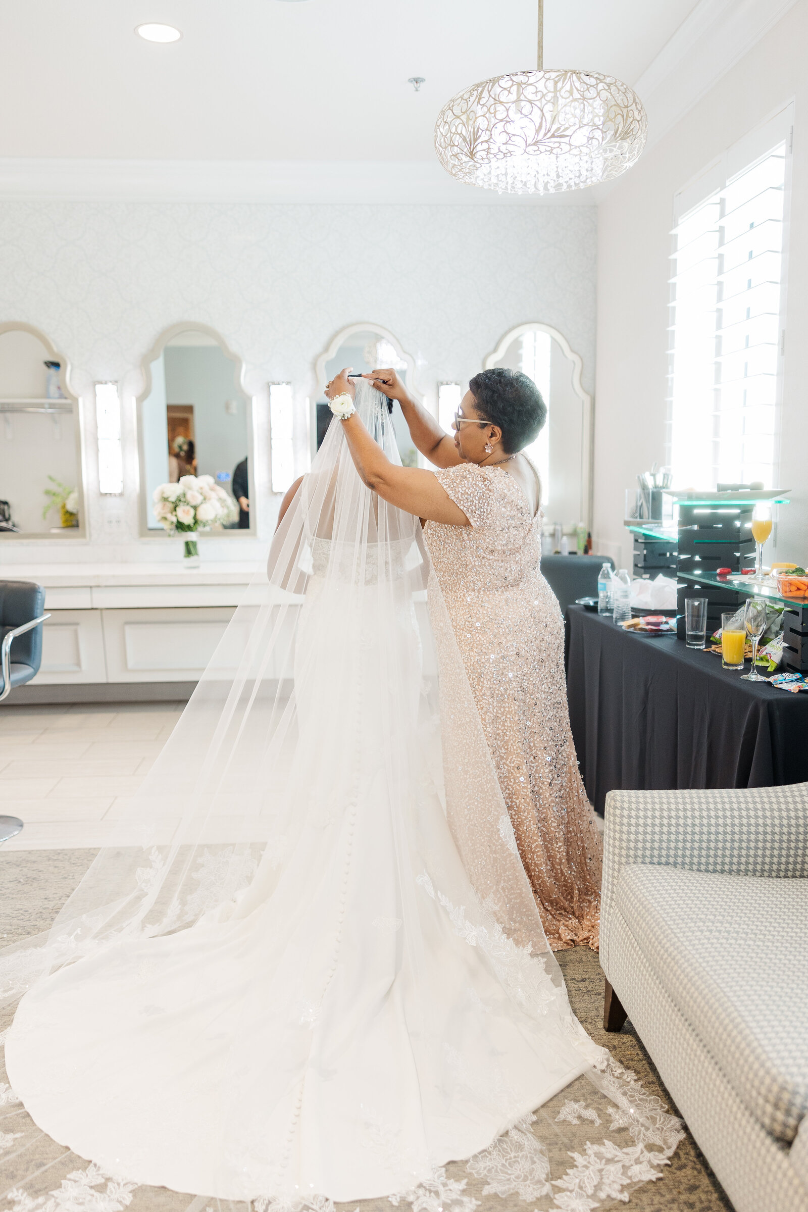 Veil setting of bride pre wedding