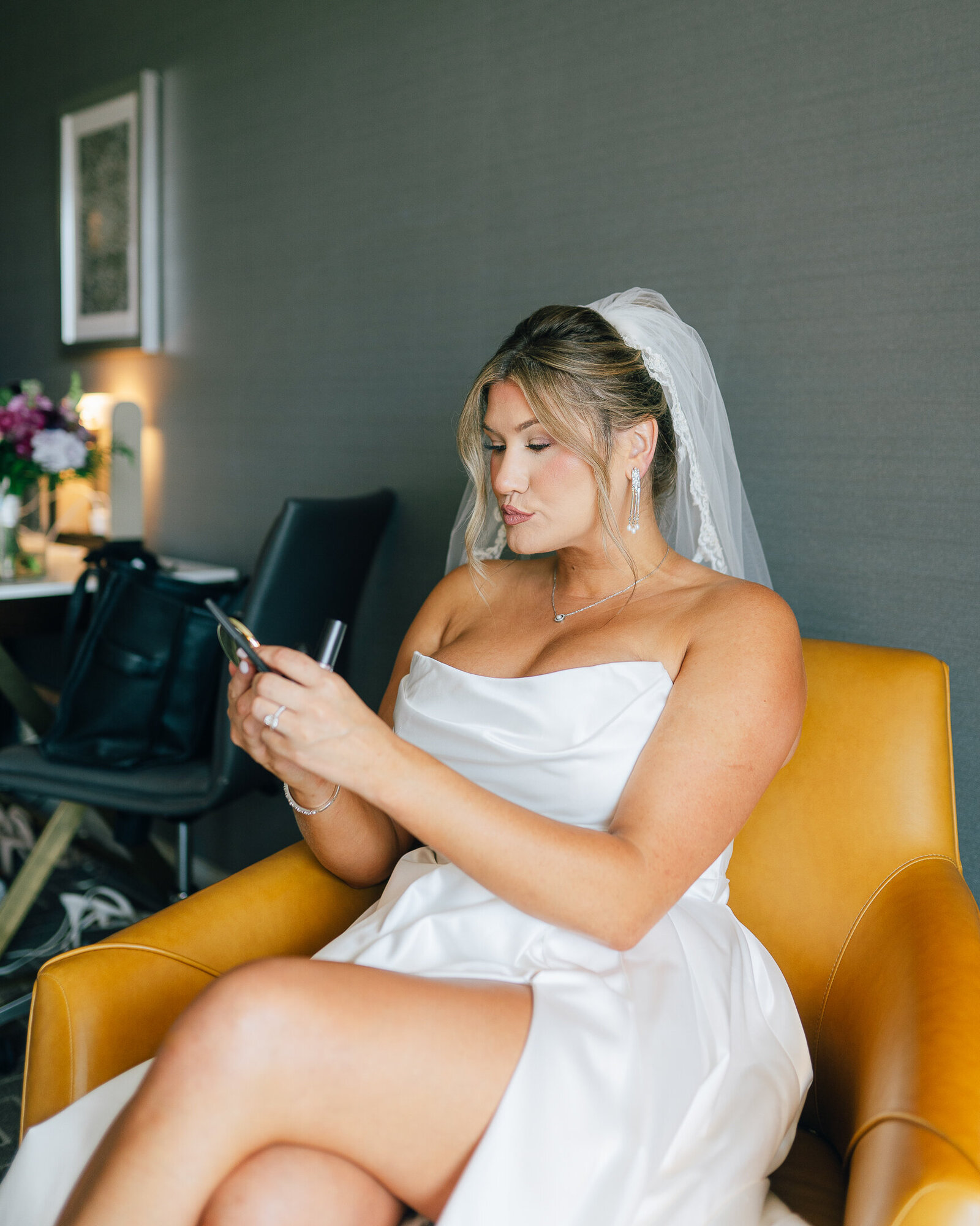 Corby Intercontinental Hotel Kansas City Wedding Plaza-55