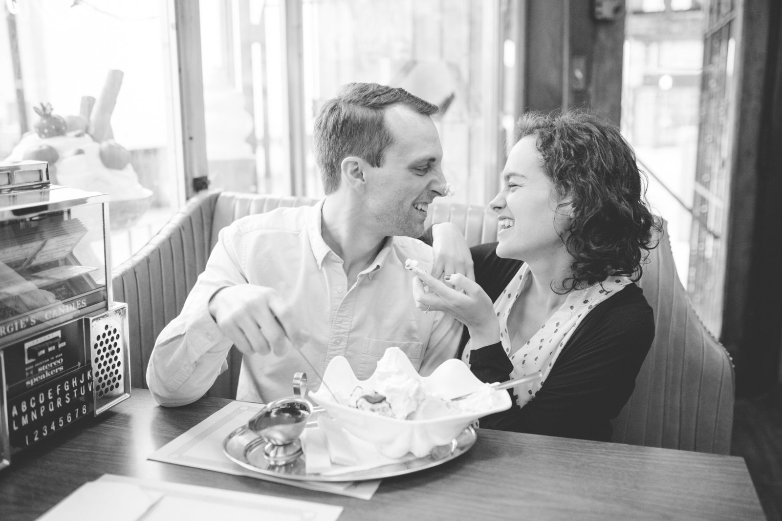 chicago-ice-cream-engagement-session-allison-ewing-photography-007-1