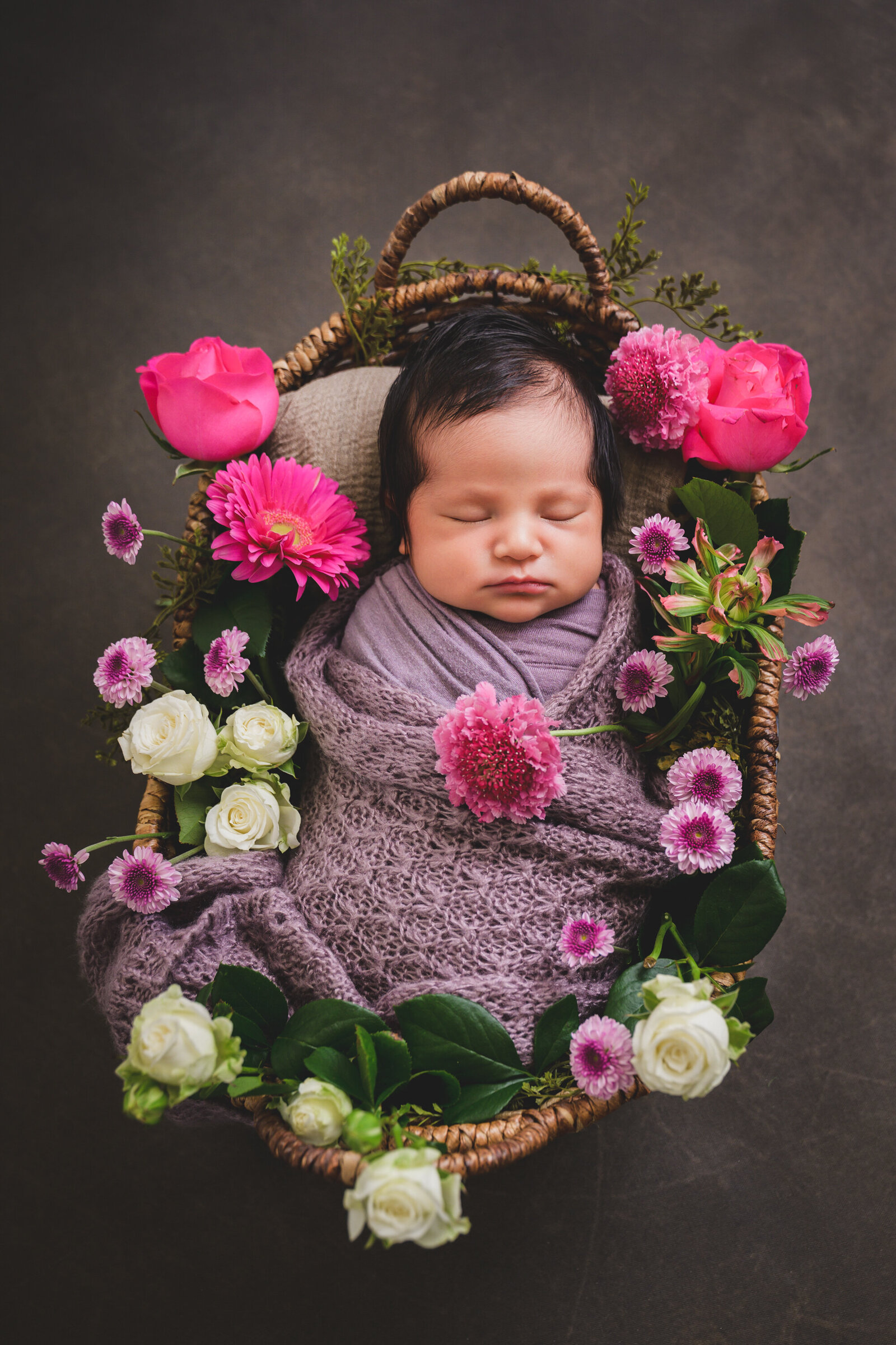 AnnaMunandarPhotography-20250718-SzuChiHuang-Newborn-Ariel-4089srgb-ev3000px