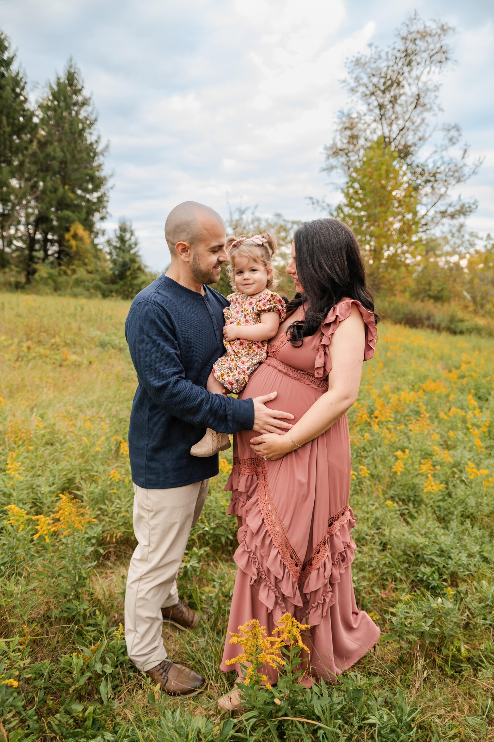 family with children at Oregon ridge playing