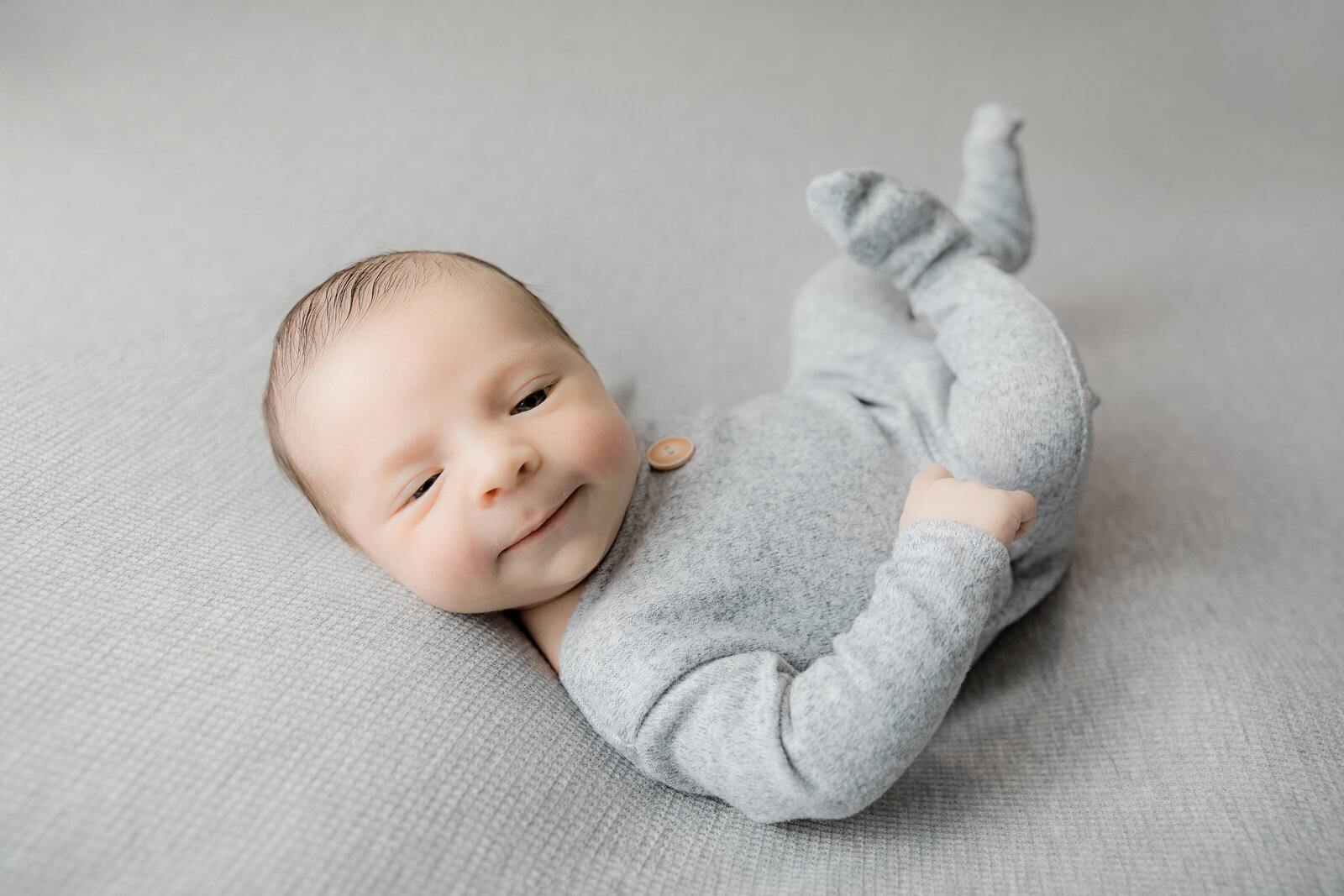 newborn-baby-boy-photos-ottawa-grey-loft-studio-2