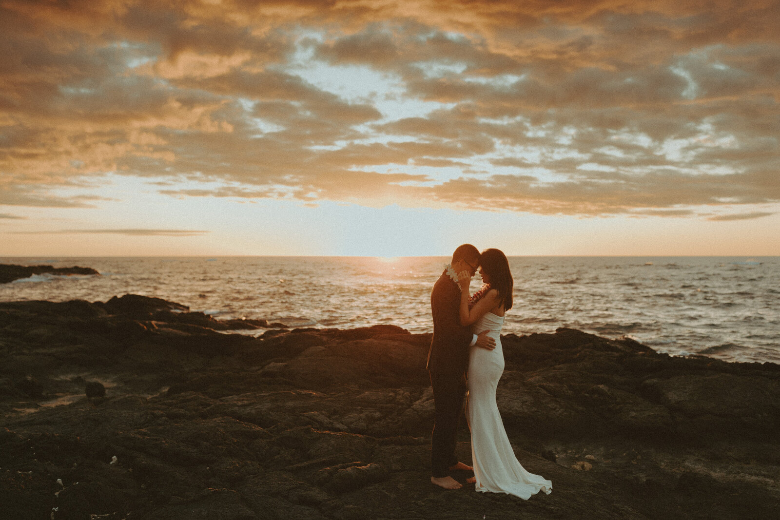 kona lava rock beach wedding