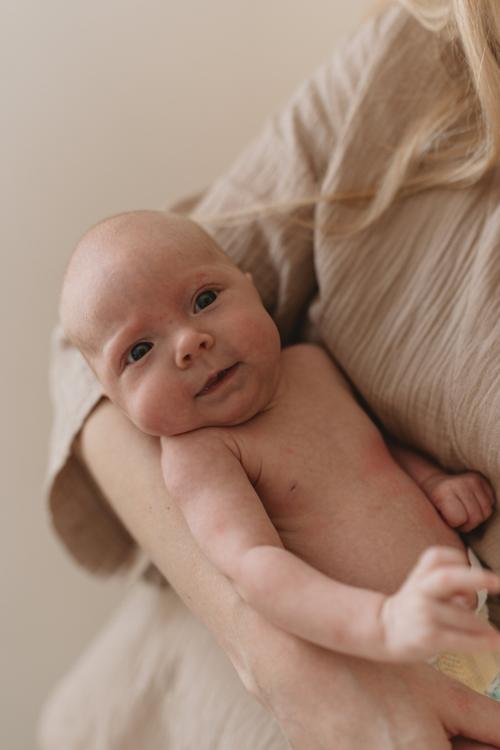 meike molenaar fotografie newborn lachje