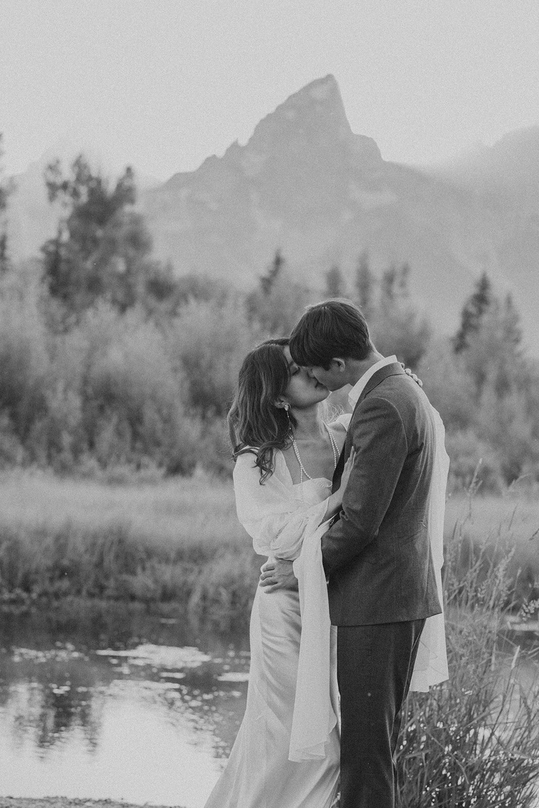 Jackson-Hole-honeymoon-at-amangani-146