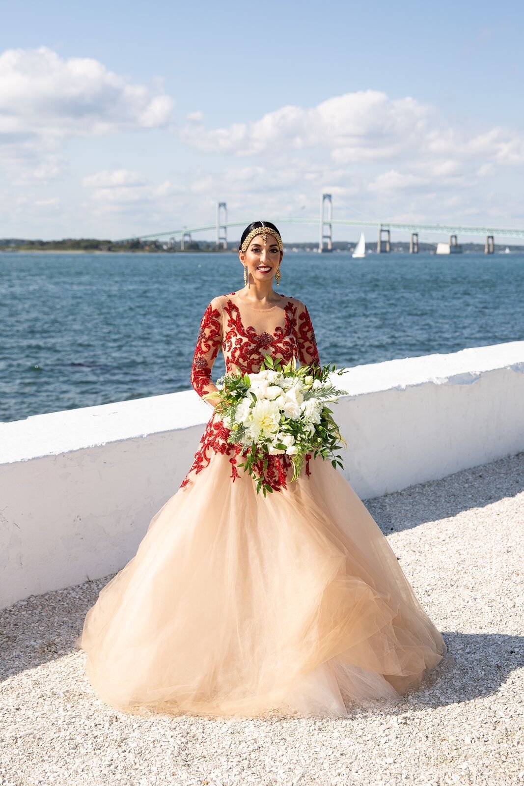 leila-james-events-newport-ri-wedding-planning-luxury-events-belle-mer-water-salon-shruti-and-ernest-melissa-robotti-photography-20