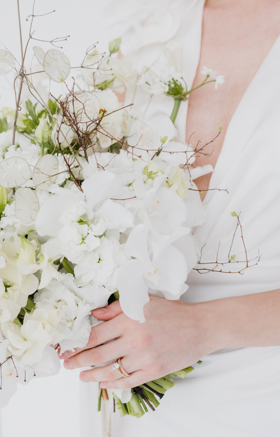 zurich-civil-wedding-photographer-elopement-mary-fernandez-leaf-and-lace