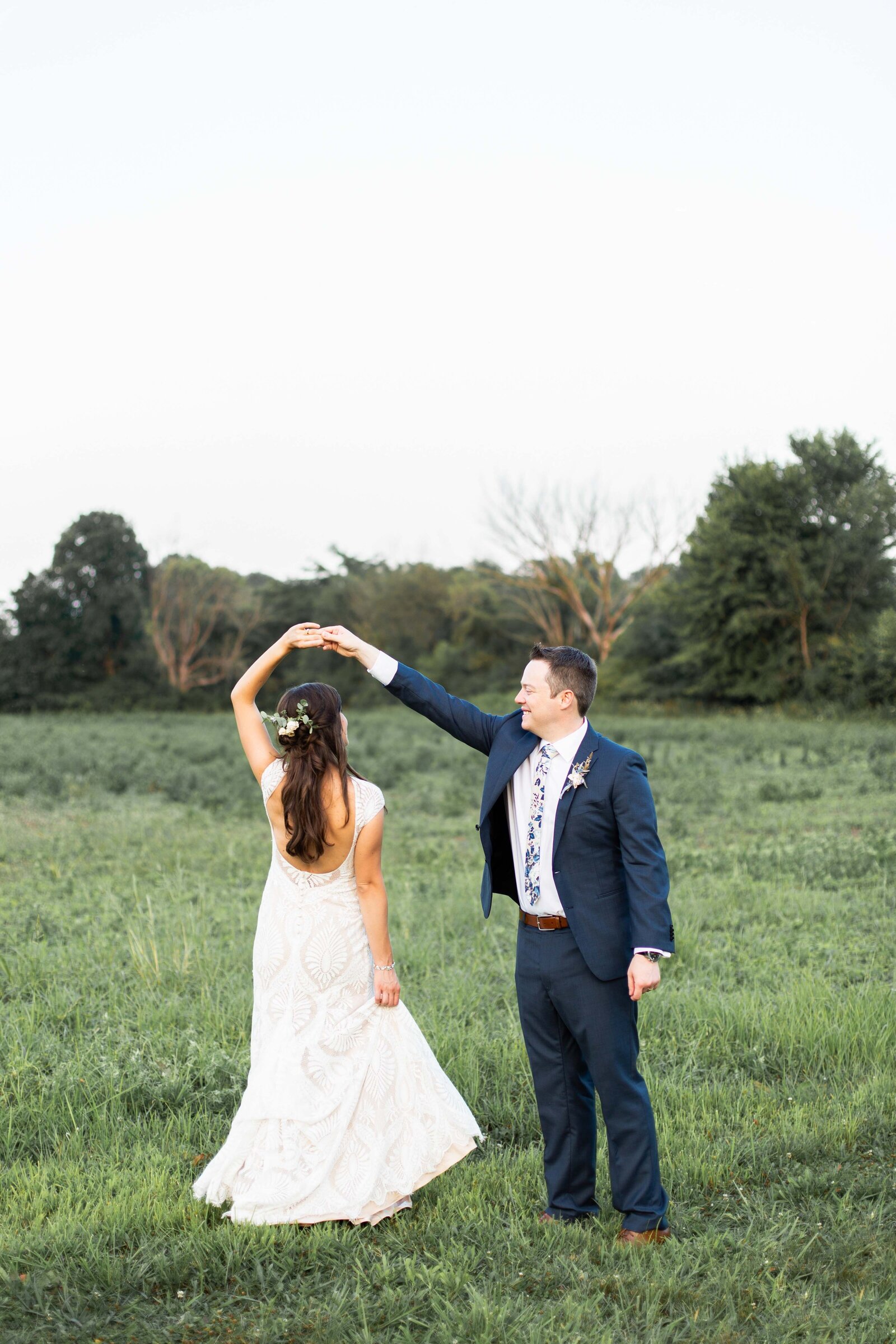 Tim & Chelsea - Abigail Edmons Fort Wayne Indiana Wedding Photographer-21