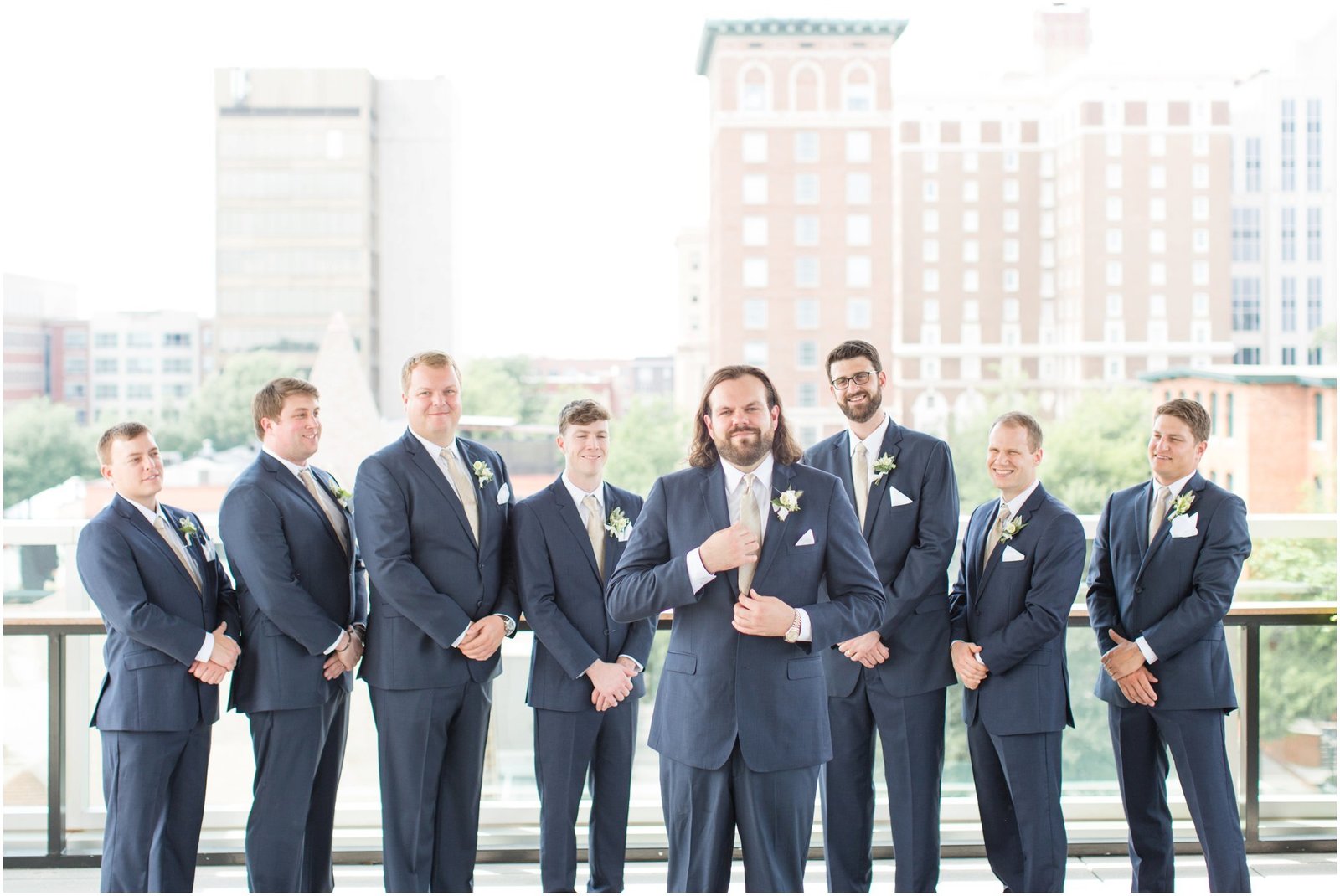avenue-downtown-greenville-wedding_0314