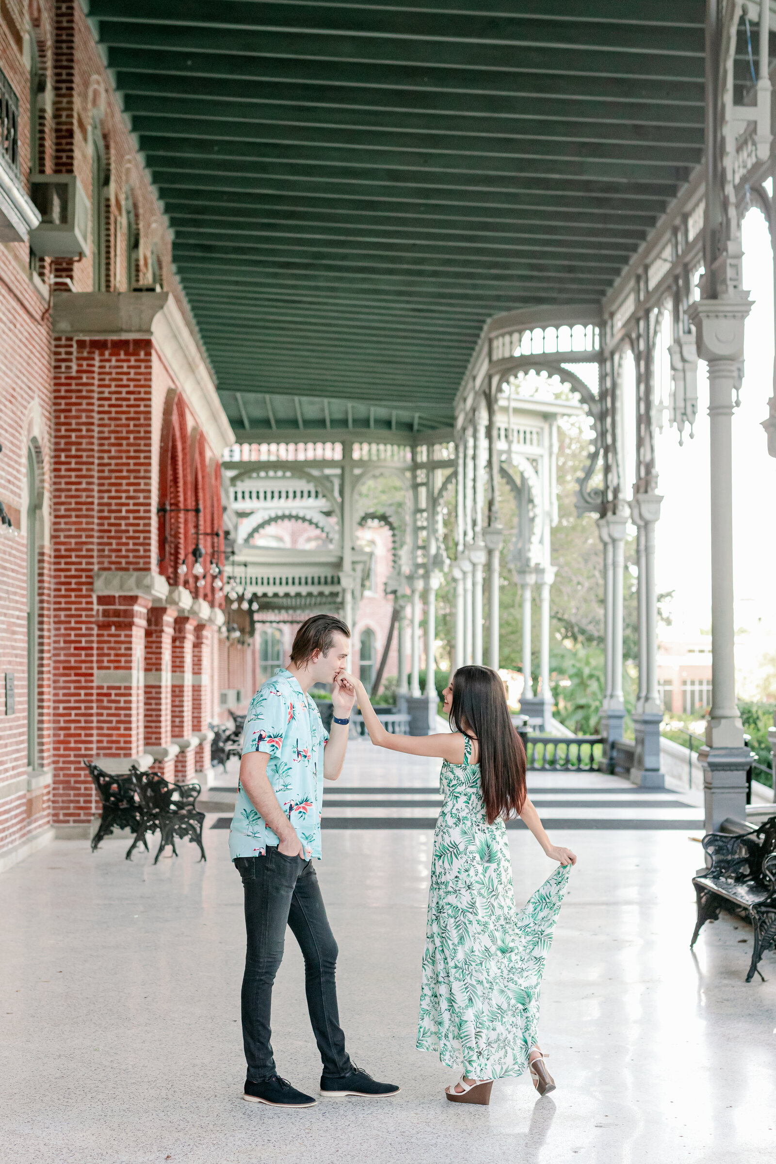 Sandi-michelle-photography-couples-engagement-tampa-florida-University-of-tampa-2