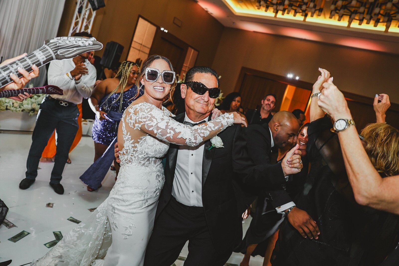 reception-dancing-the-conrad-2