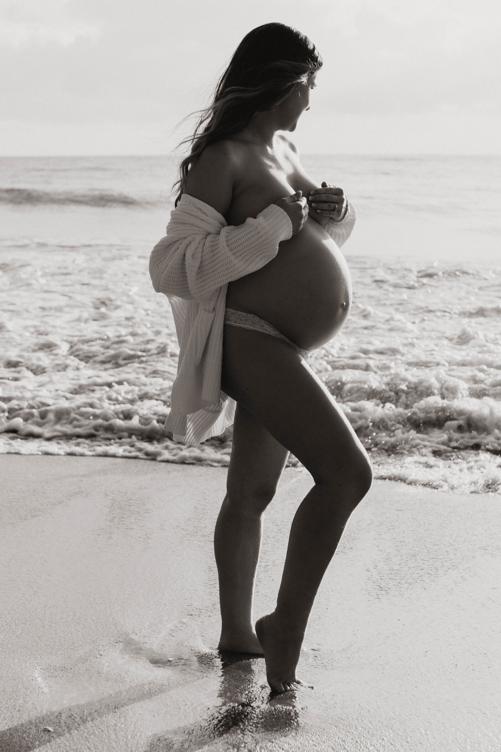 cairns maternity photographer